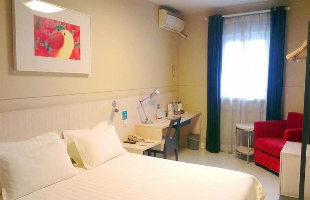 Jinjiang Binzhou Huanghe 4Th Road Hotel Exterior foto